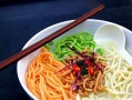 鸭汤煨面，口感丝滑（鸭汤煨面的制作方法及口感特点，鸭汤）