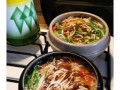 学做以鲜虾时蔬米线，让你做出别样美味（用新鲜食材，简单制作一道营养健康的美食）