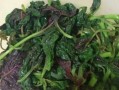 用苋菜汁儿包的鲜美水饺（健康美味的家常小吃/苋菜汁儿水饺）