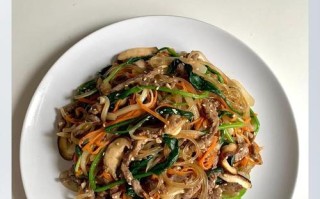 美味营养的菠菜炒粉条（用新鲜的菠菜让粉条更加美味健康）