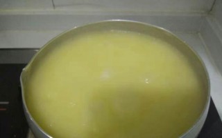 甜玉米糊的制作方法（简单易学的家常小吃）