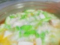 打造口感绝佳的仙人掌瘦肉豆腐羹（清爽健康的美味佳肴，以仙人掌为主角）