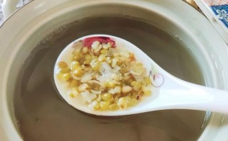 消暑良方-绿豆汤（在炎炎夏日，绿豆汤滋润身心）