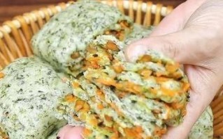 健康美味的素蒸萝卜卷（清淡口感，营养丰富）