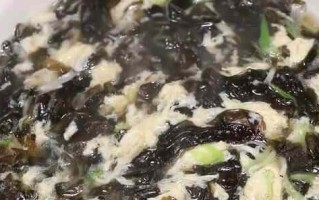 美味健康的油面筋紫菜汤（以素食为主的营养佳品）