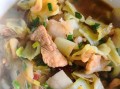 猪肉炒大白菜的做法（快速易学的中式菜肴制作方法）