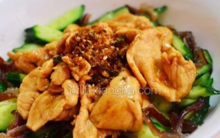 美味健康的以西蓝花蚝油嫩鸡片（15个小窍门教你制作口感绝佳的鸡肉佳肴）