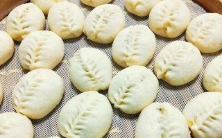 美味可口的以西葫芦鸡蛋包子（家庭自制的好滋味）