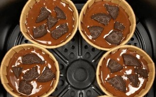 自己动手，做出美味蛋糕（手把手教你制作蛋糕，让甜蜜与幸福化作味蕾的感动）
