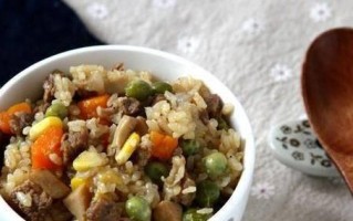 五彩杂蔬的美食艺术（如何用各种蔬菜打造一道独具匠心的健康佳肴）