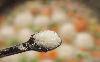 自制以什锦元宵（传统佳节美食，快乐享受团圆时光）