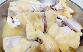 家常美食-蒸鸡（健康又美味的中国传统美食）