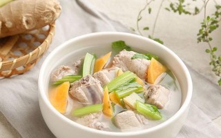 一碗暖心八爪鱼春菜汤（以同骨八爪鱼为主角的家常汤菜）