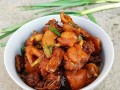 美味余甘煮鸡的制作方法（一次性掌握秘诀，轻松做出鲜美的余甘煮鸡）