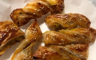 自制糕点，让生活更美好（手工制作糕点的技巧和秘诀）