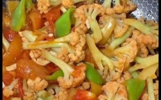 五花肉炒花椰菜的做法（美味又健康，让你爱上蔬菜）
