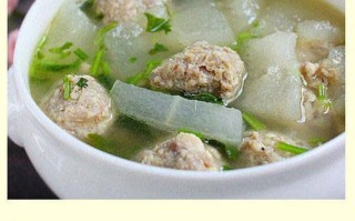 暖胃养生，羊肉冬瓜丸子汤做法（美食滋补，让你暖意十足）
