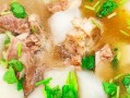羊肉炖冬瓜的家常做法（清热解暑，营养美味的夏季菜品）