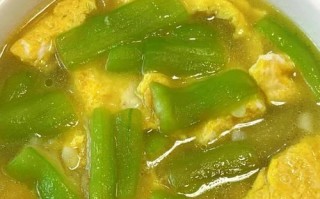 学会用丝瓜鸡蛋汤调制美味汤面（以丝瓜为主料，轻松制作一碗简单而美味的面条汤）