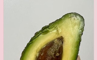 健康美味，鲜果与酸奶的完美结合！（健康美味，鲜果与酸奶的完美结合！）