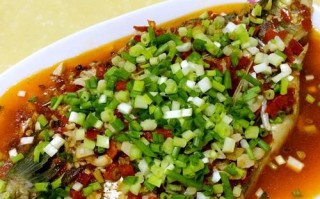 美味佳肴-武昌鱼的做法（掌握关键技巧，轻松烹饪）