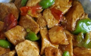 家常素麻婆豆腐的制作方法（让你在家也能尝到正宗川菜的美味）