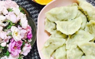 花样美食-洋槐花饺子（用花瓣为食材，做出美味佳肴）