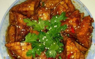 让你吮指的香煎臭豆腐（独家配方揭秘，想念正宗味道？试试这个做法吧！）