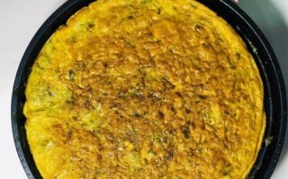 香椿煎土鸡蛋的做法（以香椿为主料，煎出美味的土鸡蛋）
