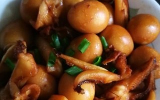 鱿鱼烧鹌鹑蛋的美食探秘（以鲜美鱿鱼和口感细腻鹌鹑蛋打造的极致美食体验）