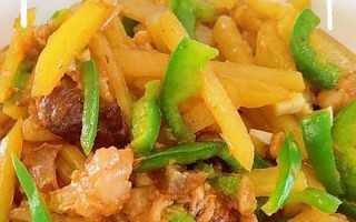 一份美味的土豆炒肉丝（让你的味蕾醉倒在这香气四溢的菜肴中）
