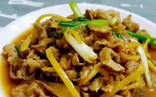 双菇炒肥牛，美味又营养（用香菇和口蘑搭配牛肉，做出美味的双菇炒肥牛）