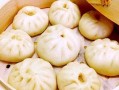 手把手教你做出鲜肉小笼包（传统美食重现，让你在家也能尝到正宗的上海味道）