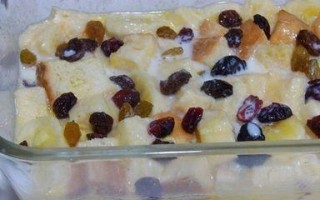如何制作香蕉面包布丁（一份简单易学的美味食谱，让你重温甜蜜味道）