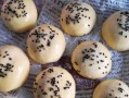 榛子小餐包的制作方法详解（从原料到成品，手把手教你做最美味的榛子小餐包）