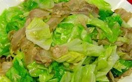 肉炒卷心菜，味道超赞！（家常美食，健康又营养，肉质鲜嫩滑爽）