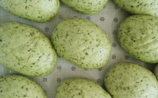 健康美味，尝鲜蔬菜馒头（以新鲜蔬菜为主材，做出口感松软、营养丰富的馒头）