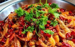 香辣干锅排骨虾的做法（家庭料理大全、学习川菜、香辣鲜美）