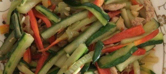 健康又美味的瘦肉丝炒黄瓜（清爽爽口的家常菜）-第2张图片-美味行家