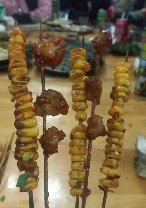 烧烤玉米串的制作方法（做法简单易学，美味又健康）-第3张图片-美味行家