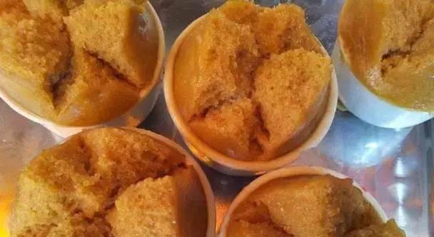 如何以香煎黄粄制作美味佳肴（细节决定成败，炒锅热度关键）-第2张图片-美味行家