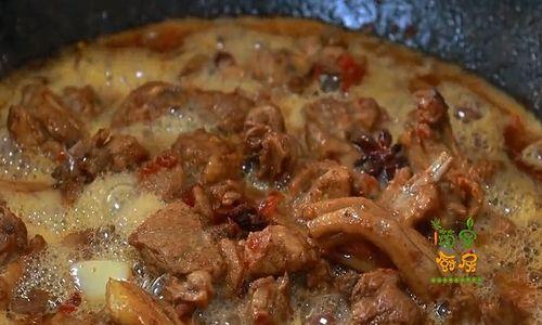 用新鲜鸭肉和红薯制作，营养健康！（用新鲜鸭肉和红薯制作，营养健康！）-第1张图片-美味行家