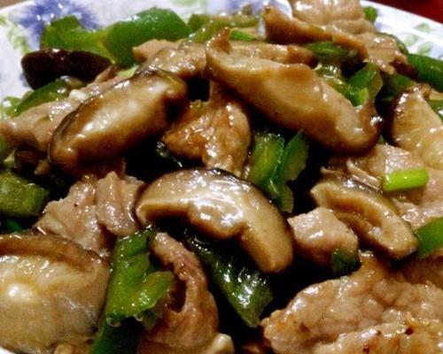 家常美食（健康美味的佳肴，尝一口鲜美滋味）-第2张图片-美味行家