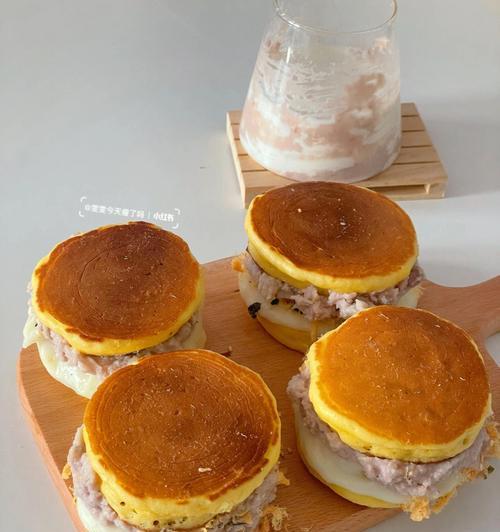 松饼粉轻松入手，让你轻松做出美味松饼（15个段落，详解松饼粉的多种用法）-第3张图片-美味行家