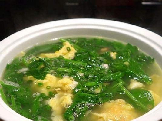 豌豆尖丸子汤的做法（健康美味的汤品/豌豆尖丸子的制作方法）-第2张图片-美味行家