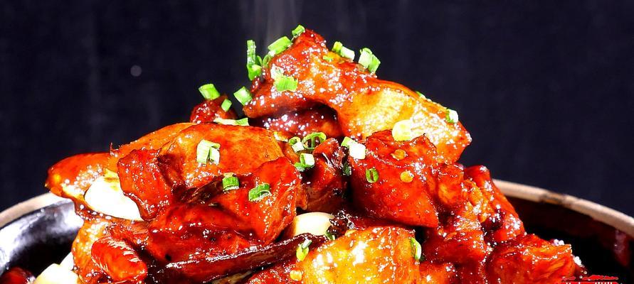 四季豆烧猪肉（用鲜嫩四季豆搭配香糯猪肉的美味佳肴）-第2张图片-美味行家