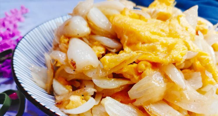 以榆钱炒蛋，吃出家乡味（做法详解，味道美妙）-第1张图片-美味行家