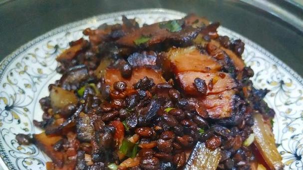 美食分享（香气四溢的传统美味，快来一起烹制吧！）-第1张图片-美味行家