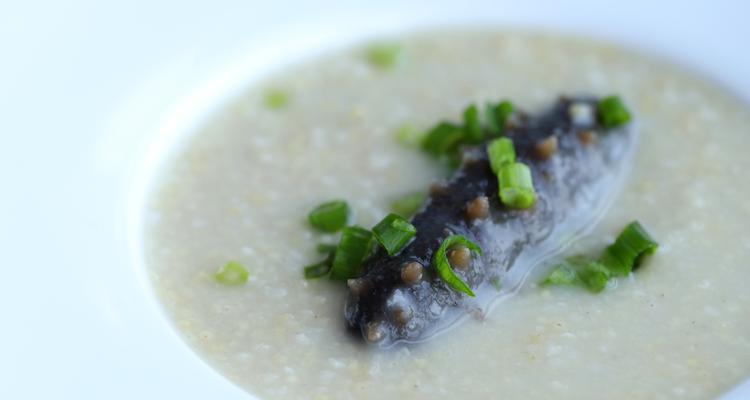 营养海参粥的做法（打造营养又美味的海参粥，享受健康生活）-第1张图片-美味行家