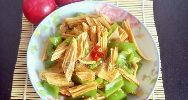 小炒腐竹的做法（家常菜谱分享，健康美味不贵）-第3张图片-美味行家
